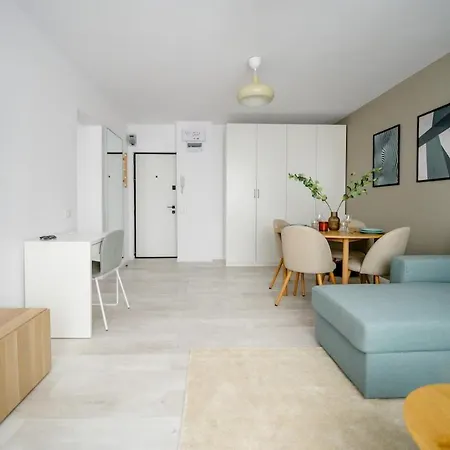 Apartment Retreat On Victoriei