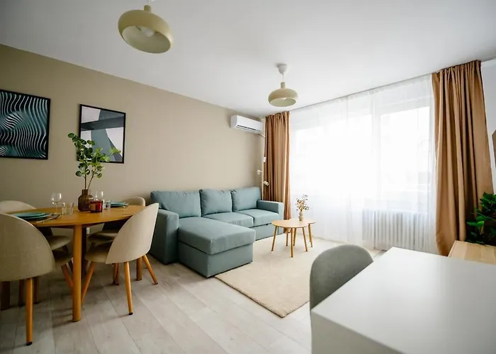 Апартаменти Retreat On Victoriei